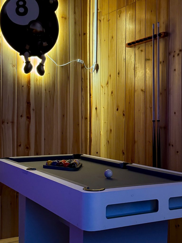 Iron Cue 2
