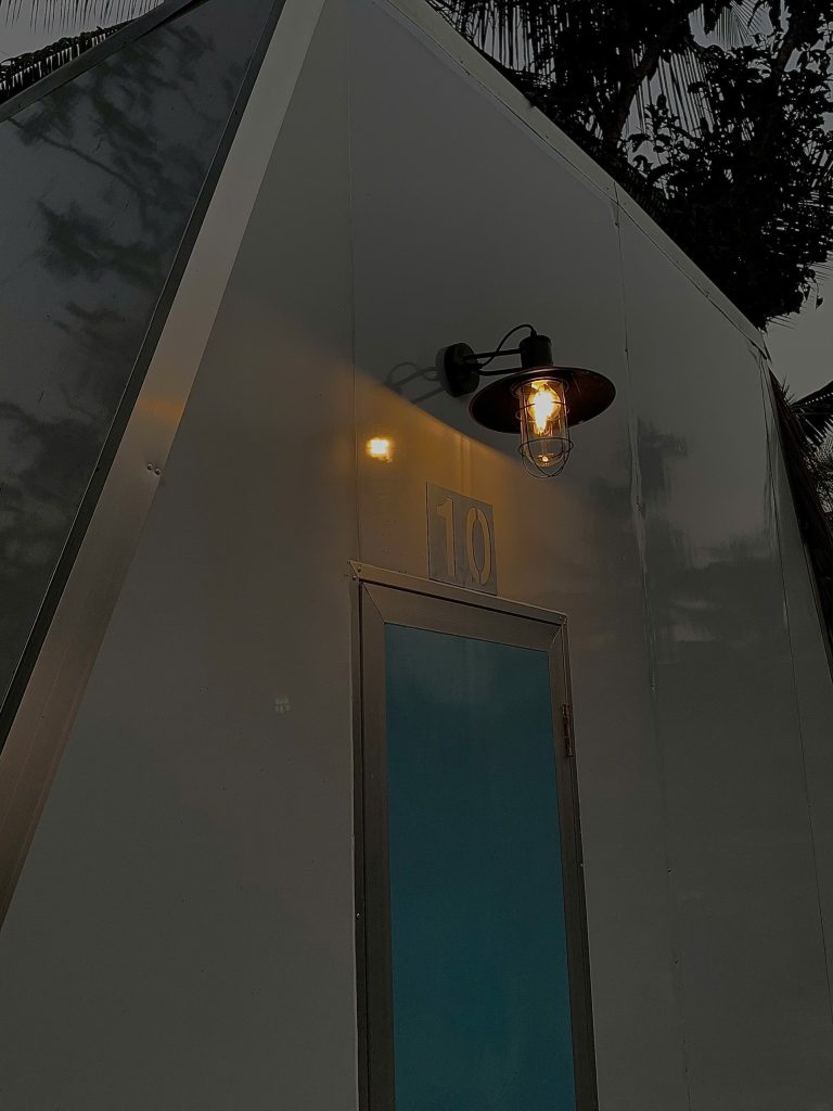 Lều 10 8