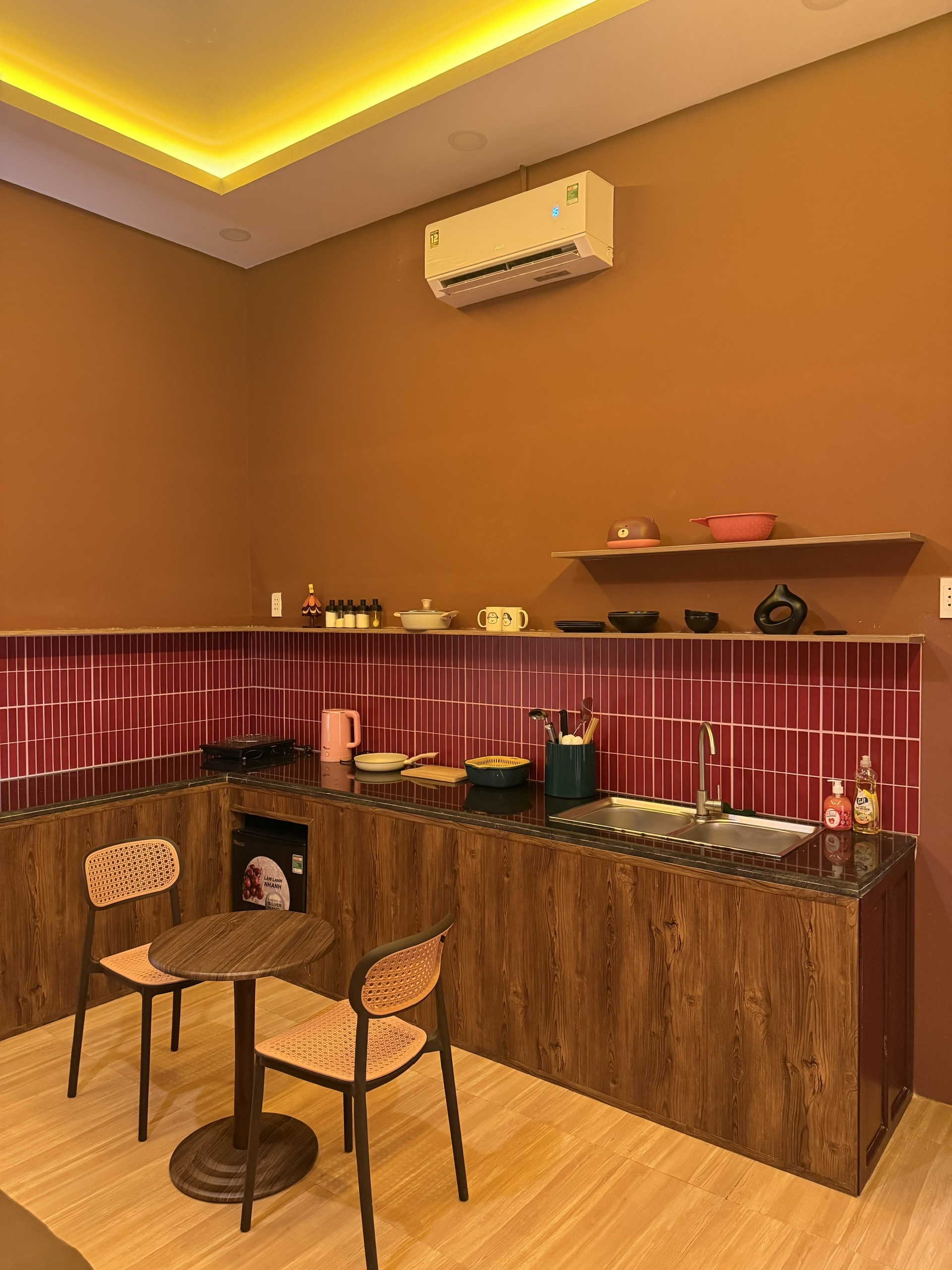 Retro - Localhome V2